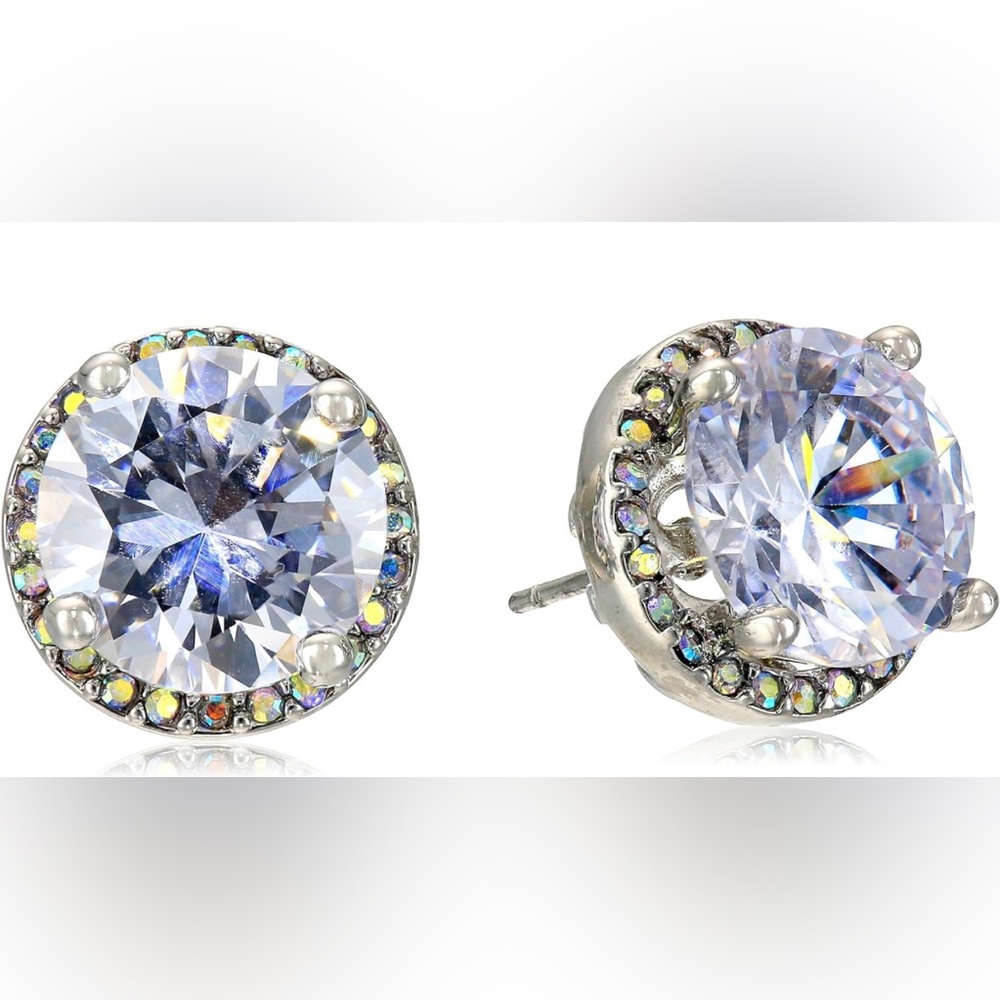 NWT Betsey Johnson Crystal Stud Medium Earrings